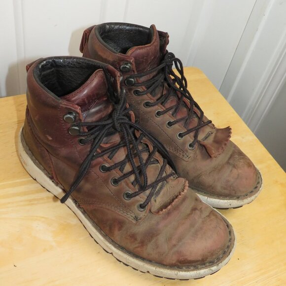 Danner Women's Logger 917 Port Size 6.5 Boots Work Distressed - Picture 1 of 7